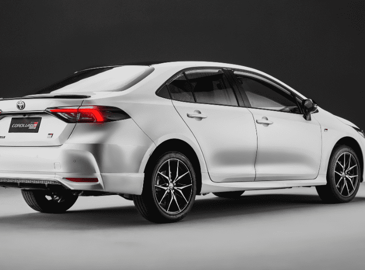 Toyota-Corolla-2025-